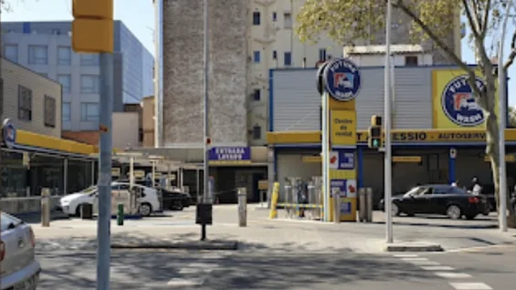Centro Future-Wash de Barcelona, C/ Almogàvers 150
